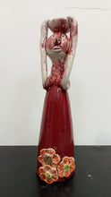 Load image into Gallery viewer, Ceramic figurines in glazed stoneware : Happy Family series