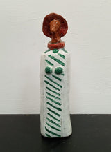 Load image into Gallery viewer, Ceramic figurines in glazed stoneware : Happy Family series