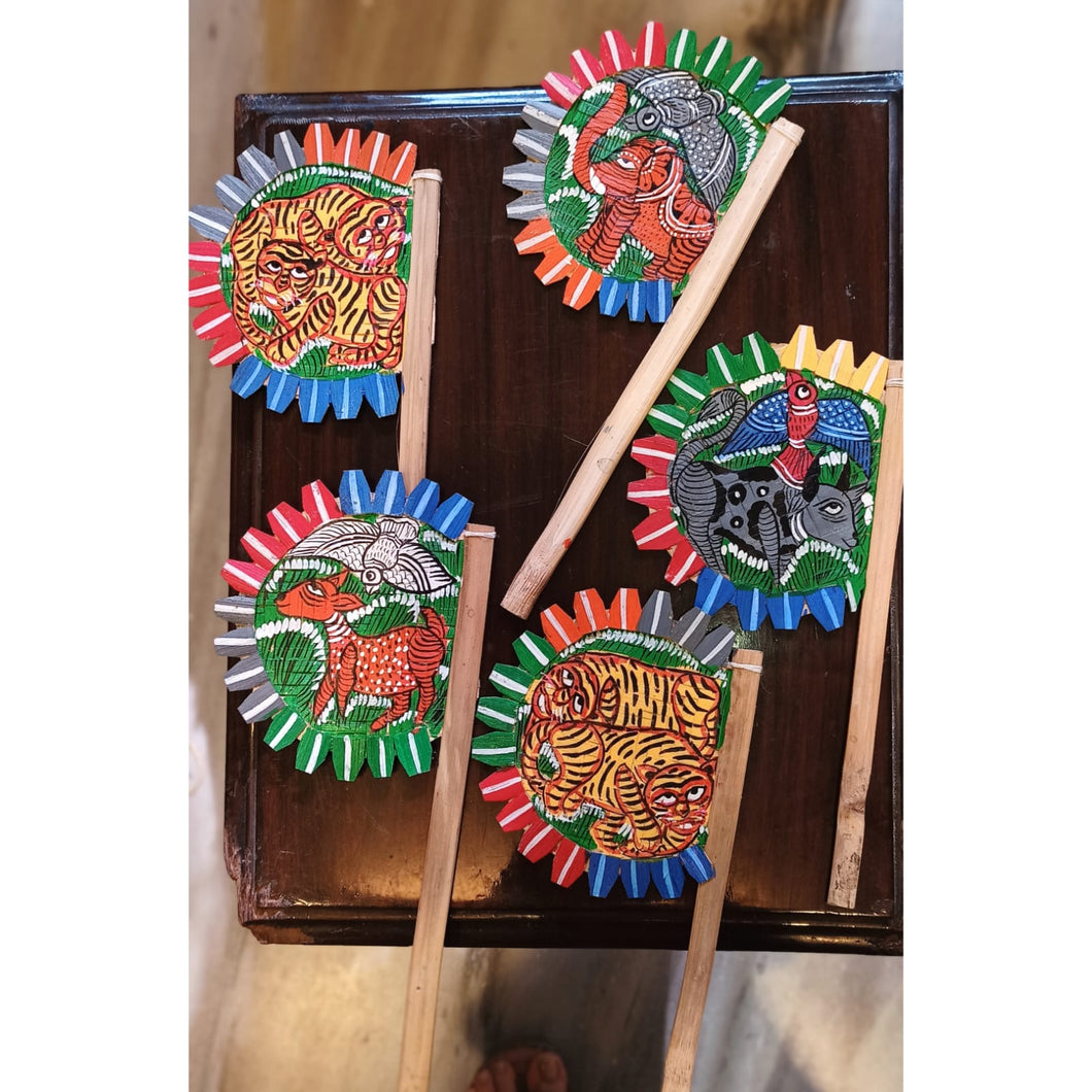Painted bamboo hand-fan (both sides painted) by Midnapore patuas