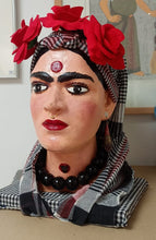 Load image into Gallery viewer, Frida Kahlo head - Bengal-Tehuana.
