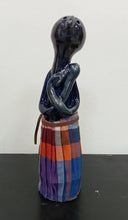 Load image into Gallery viewer, Ceramic figurines in glazed stoneware : Happy Family series
