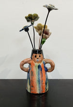 Load image into Gallery viewer, Ceramic figurines in glazed stoneware : Happy Family series
